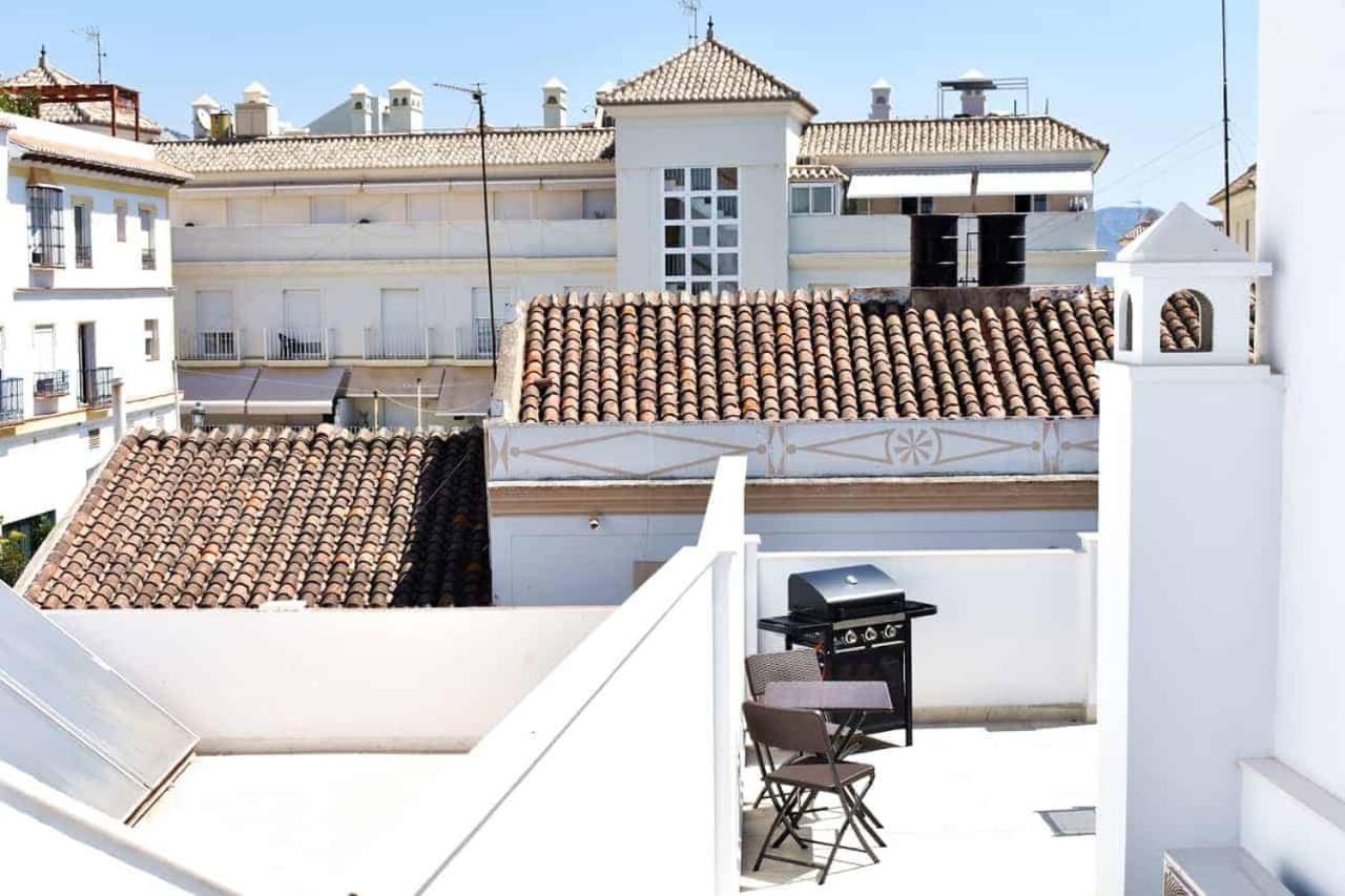 הוילה New Townhouse In The Heart Of Nerja With Jacuzzi מראה חיצוני תמונה