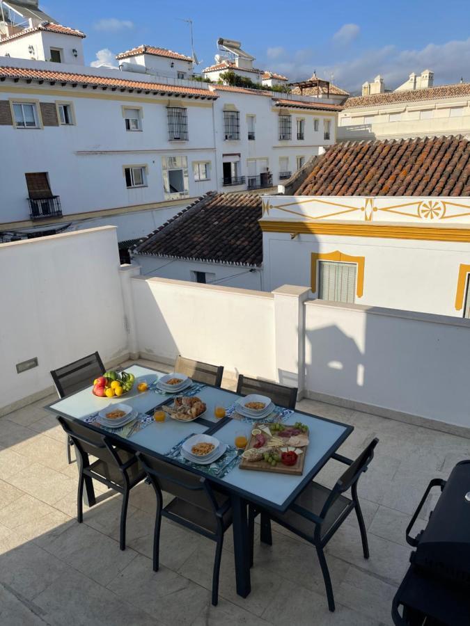 הוילה New Townhouse In The Heart Of Nerja With Jacuzzi מראה חיצוני תמונה